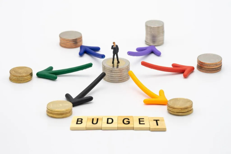 Creating a Solid Budget Plan for Your College Expenses